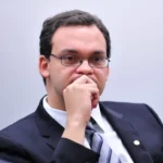 pf-cumpre-mandados-contra-uldurico-jr.-em-investigacao-sobre-alianca-com-faccoes-criminosas