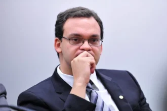 pf-cumpre-mandados-contra-uldurico-jr.-em-investigacao-sobre-alianca-com-faccoes-criminosas