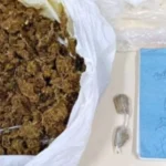 suspeito-e-preso-com-maconha-apos-tentar-escapar-da-pm-em-guanambi