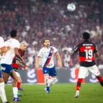 com-falhas-na-zaga-central,-bahia-perde-para-o-flamengo-no-maracana