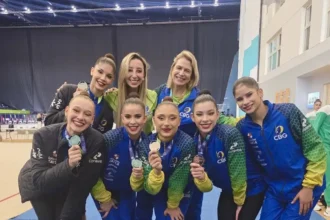 brasil-e-prata-com-nova-serie-de-5-bolas-em-etapa-da-copa-do-mundo