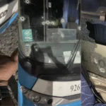 ataque-em-lauro:-criminosos-cercam-micro-onibus-e-efetuam-mais-de-15-disparos-em-areia-branca