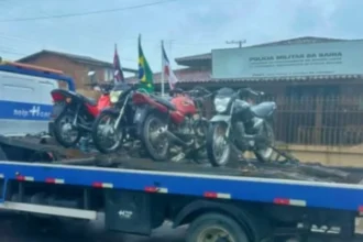 operacao-na-rua:-pm-retira-motos-irregulares-de-circulacao-em-conceicao-da-feira