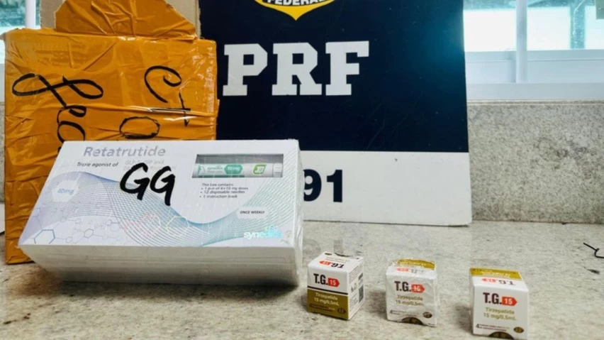 remedios-irregulares:-prf-apreende-medicamentos-proibidos-em-onibus-na-br-116