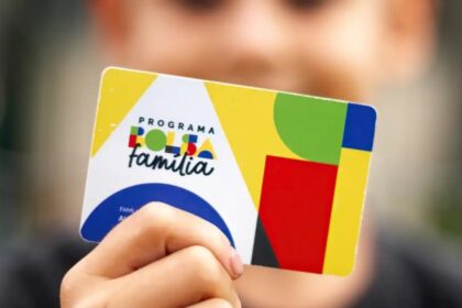 caixa-paga-bolsa-familia-a-beneficiarios-com-nis-de-final-7